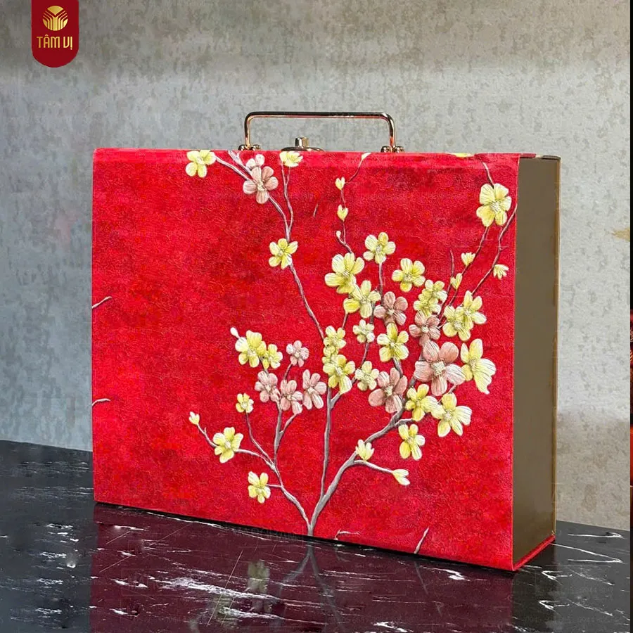 HỘP QUÀ TẾT HIỆN ĐẠI 02